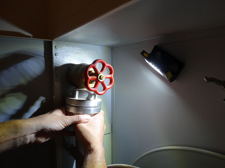 NORDRIDE Stirnlampe – 250 lm, 180 m, IP65, Laufzeit 8 h – Schwarz