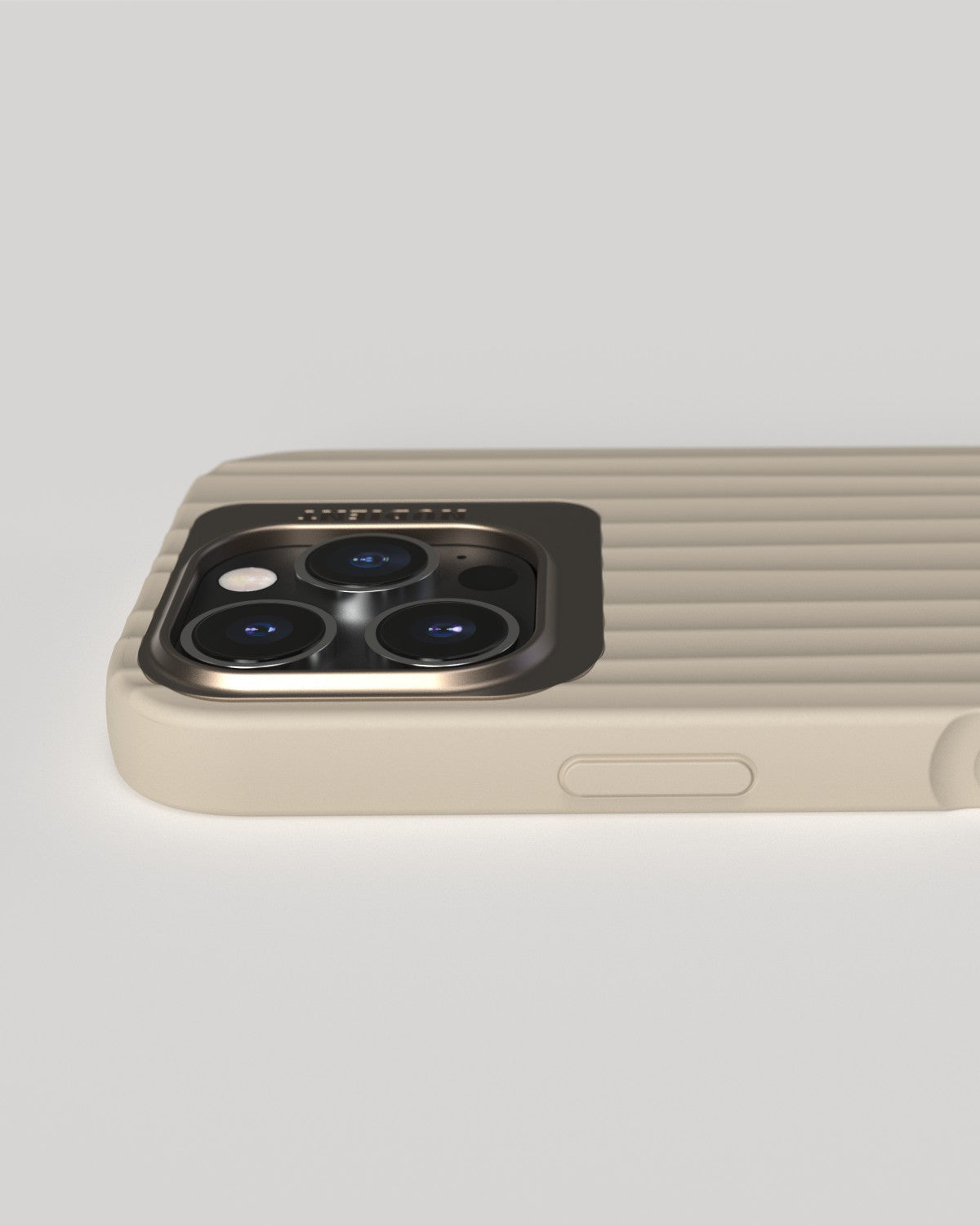 Nudient – Backcover Bold – für Apple iPhone 16 Pro – Leinenbeige – MagSafe-kompatibel
