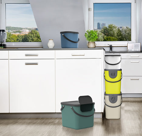 Rotho Recyclingbox Albula – 40 l – Recycling-Kunststoff, rechteckig – Hellgrün