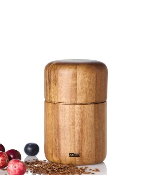 AdHoc SF11 – Salz-/Pfeffermühle Ø 6,6 × 10,4 cm, Akazienholz/Edelstahl/Kunststoff, Braun