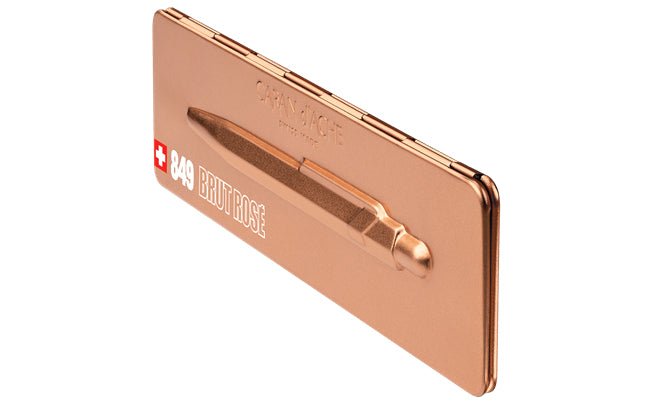 Caran d-Ache Kugelschreiber – Brut Rosé, Seidenmatt, Aluminium