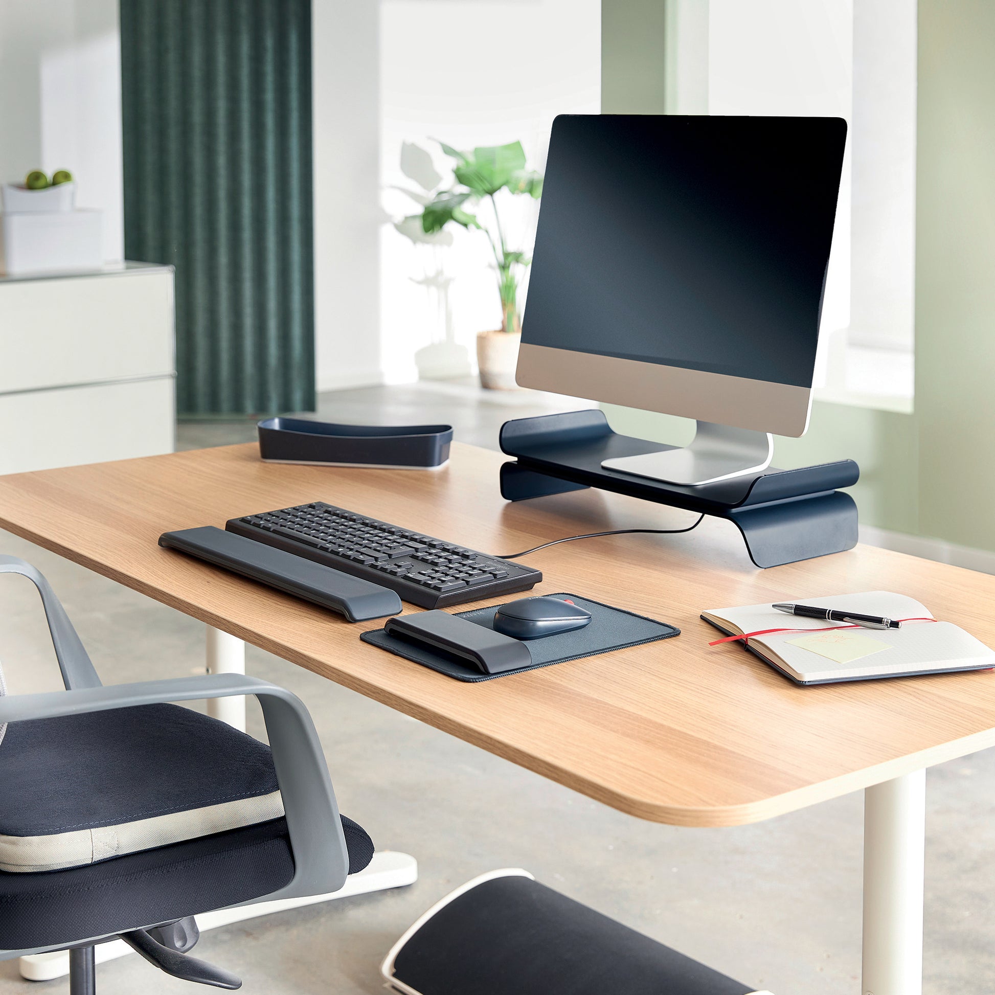 Leitz Handgelenkauflage für Tastatur – Grau – Breite 437 mm