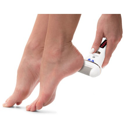 Rio Hornhautentferner Go Smooth – 2 Betriebsstufen, wiederaufladbar, nass & trocken – weiss