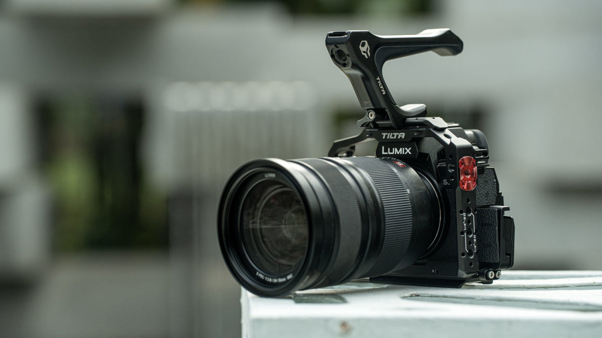 Tilta TA-T50-FCC-TG Kamerakäfig – Aluminium, 150,7 × 65,2 × 122,7 mm – für Panasonic S5 II/IIX – Grau
