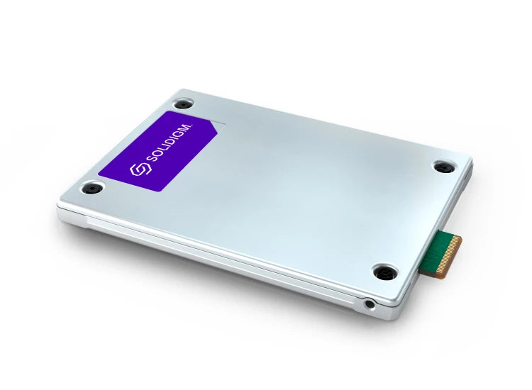 Solidigm P5430 – 7.68 TB E3.S, NVMe, PCIe 4.0, SSD (QLC 3D NAND)