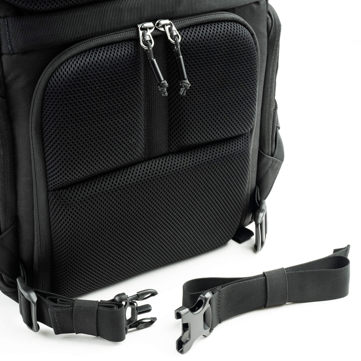 Think Tank FocusPoint Kamerarucksack – 31 l, Nylon/Polyester – für Notebooks bis 40,6 cm (16") – Schwarz