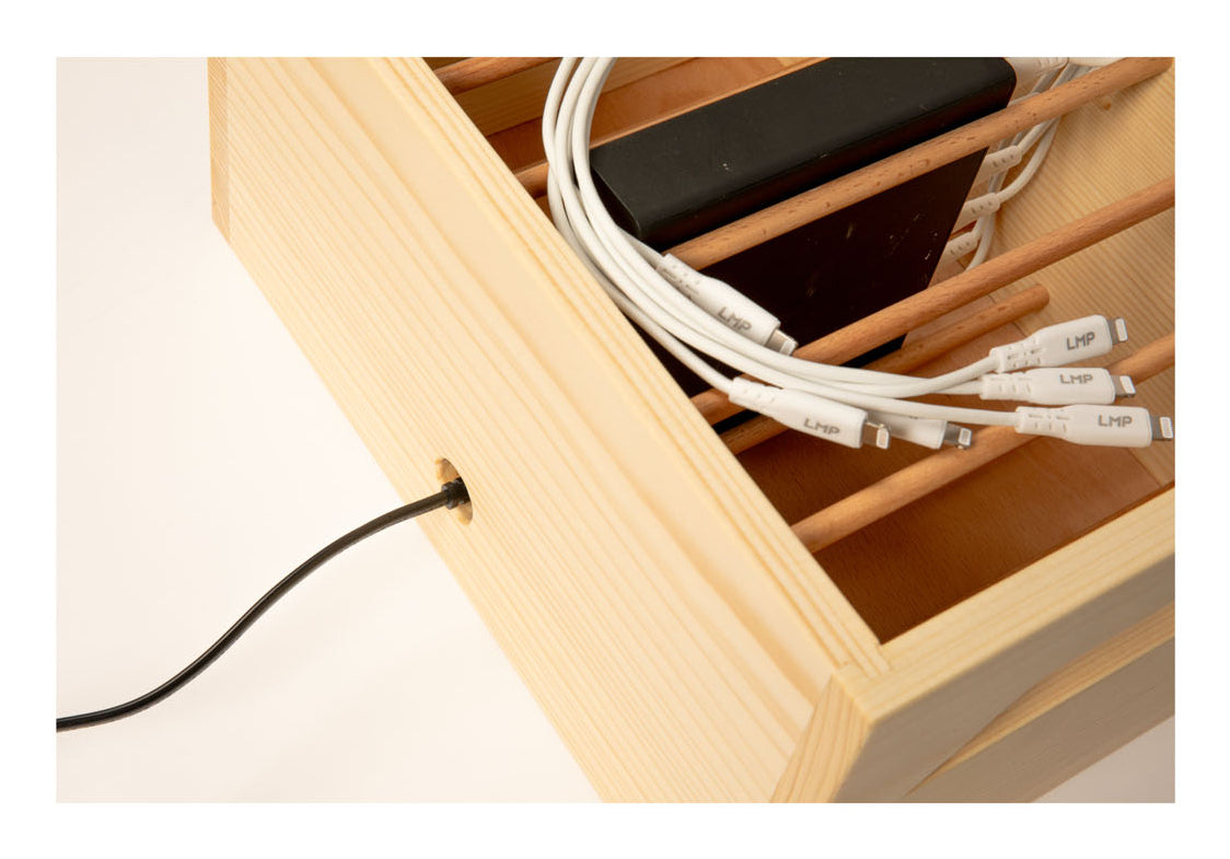 LMP anyBox Ladestation – 144 W – für 12 Geräte