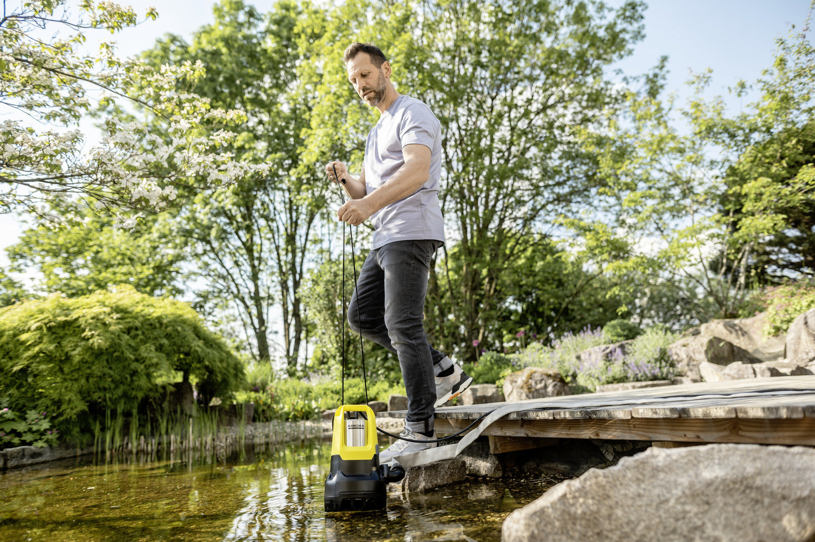 Kärcher SP 22'000 Dirt Level Sensor Wasserpumpe – 750 W – 22'000 l/h, Förderhöhe 8 m