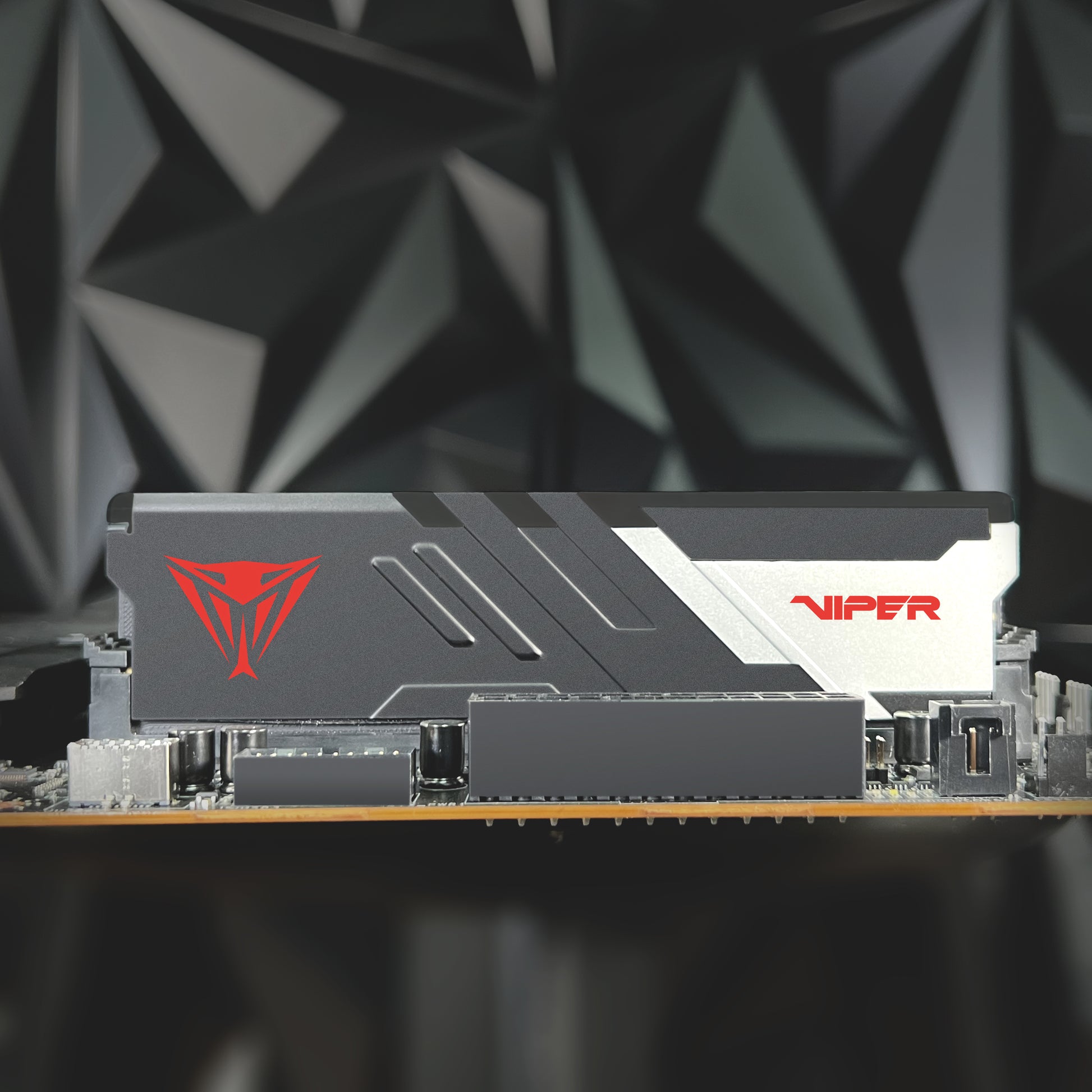 Patriot Memory Patriot Viper Venom PVV516G60C30 – 16 GB RAM, DDR5 6000 MT/s, 288-Pin DIMM, CL30, 1,35 V