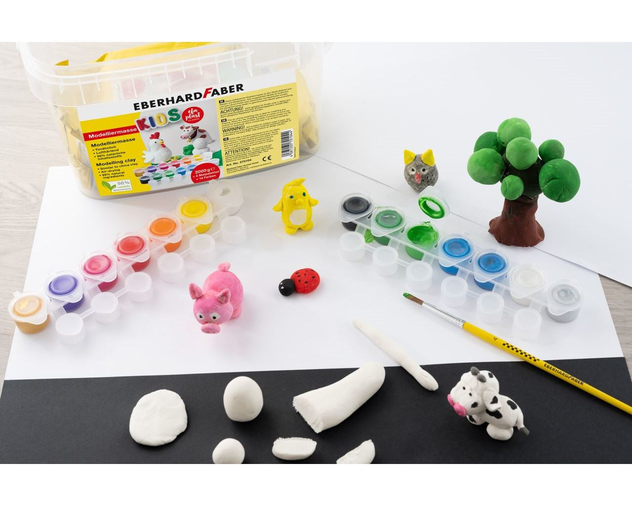 Eberhard Faber EFA Plast KIDS – Modelliermasse-Set – 2 kg, 14 Töpfchen Schulmalfarbe, Weiss