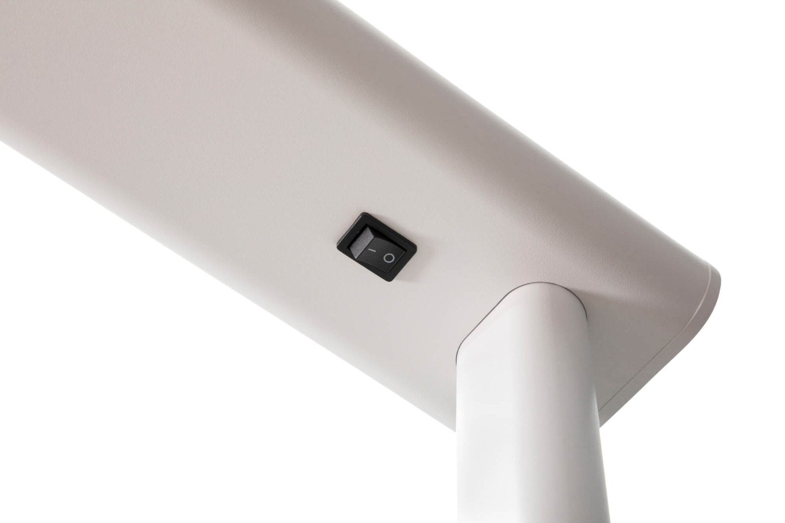 MAUL Stehleuchte LED MAULjet – 4000 K – 2’617 lm 51 W – weiss