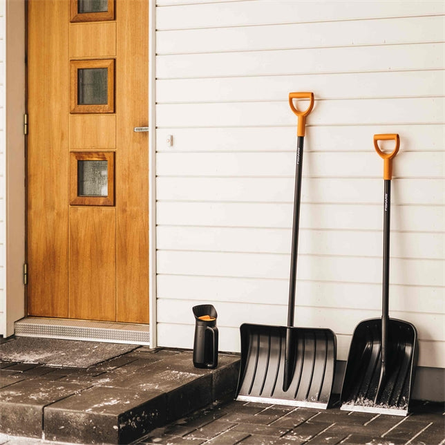 Fiskars 1057076 Solid Spreader