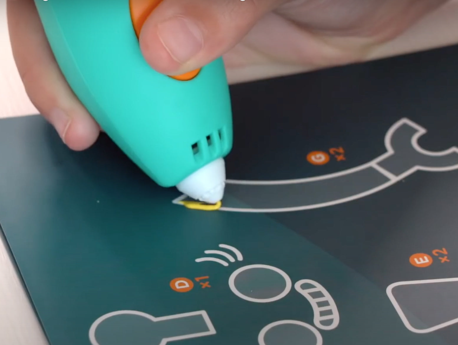 3Doodler Start+ – 3D-Stift – Düsenbreite 0,77 mm, kompostierbarer Kunststoff, türkis, gelb, Set