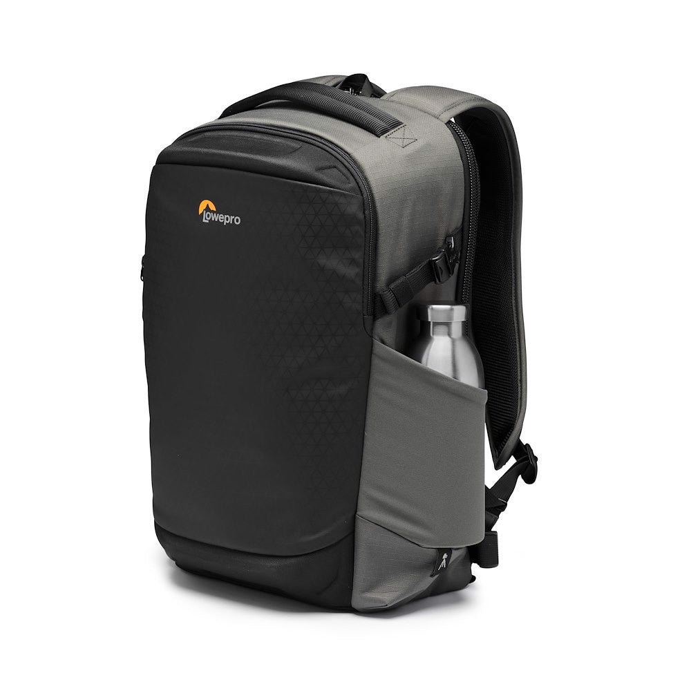 Lowepro Flipside 300 AW III Kamerarucksack – 17 l, Notebook-/Tablet-Fach, Regenhülle – Dunkelgrau