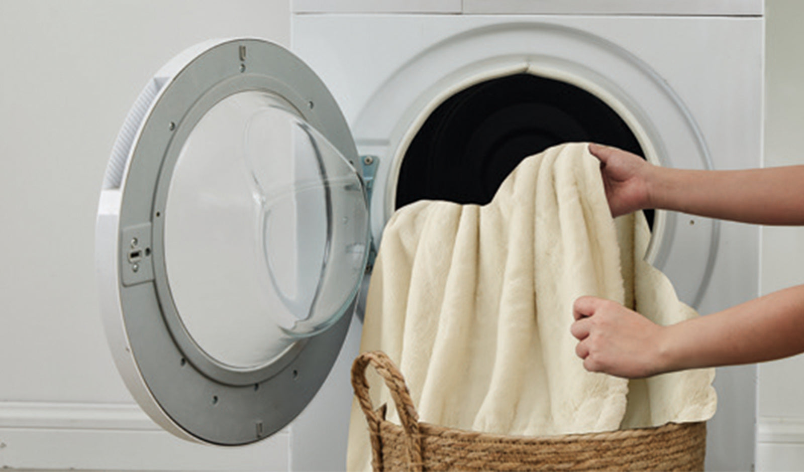 Sonnenkönig Wohndecke – Fleece, Beige – 130 × 180 cm