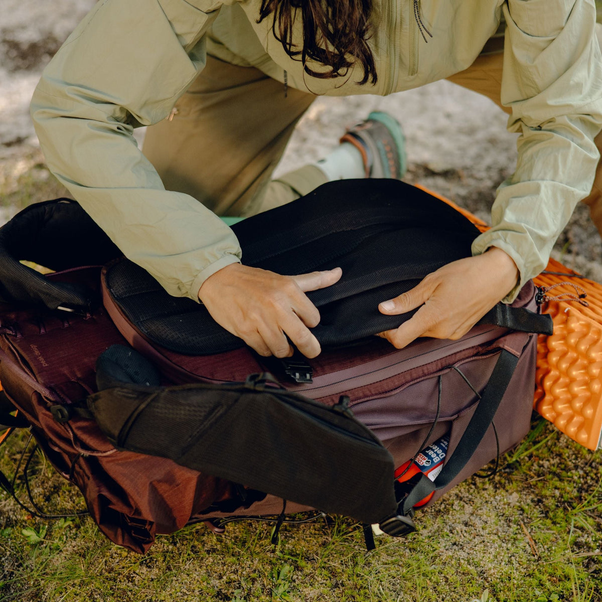 Peak Design Notebook-Rucksack Outdoor Rucksack – Bordeaux, 310 × 780 × 170 mm