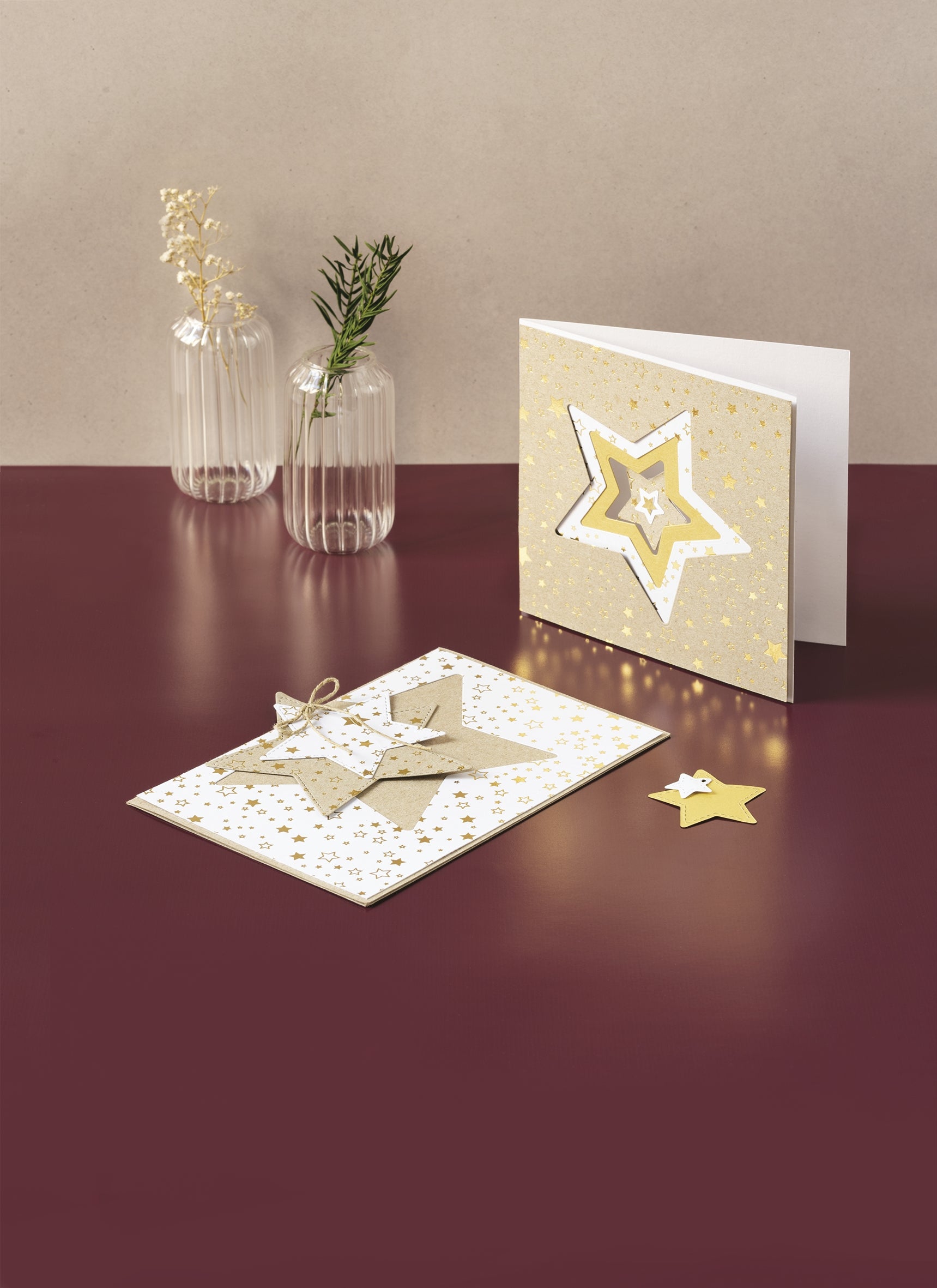HEYDA Bastelkarton – A4, Sterne, Mehrfarbig, 220 g/m² – 12 Blatt
