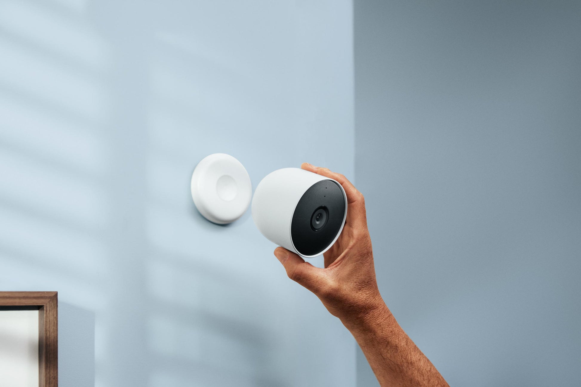 Google Nest Cam Überwachungskamera – 1080p, wetterfest