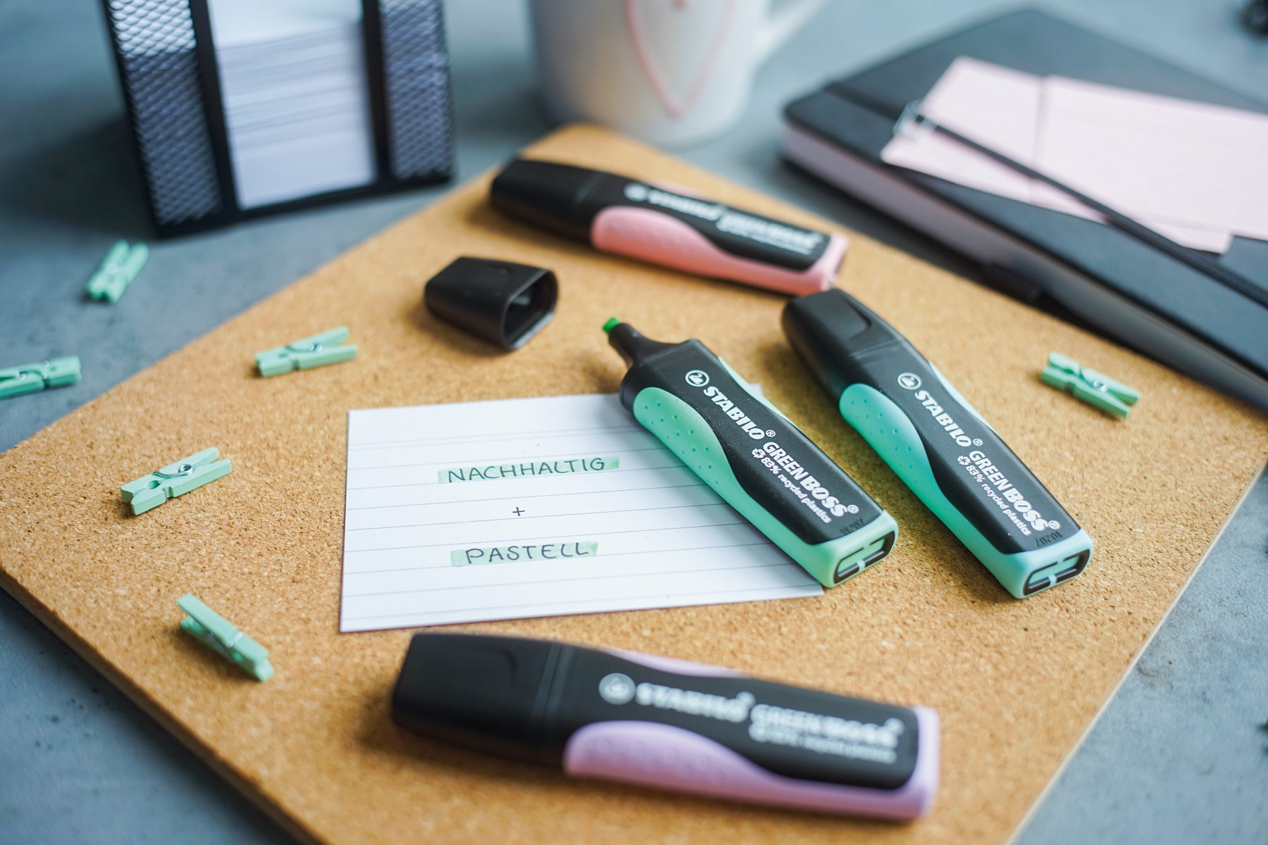 STABILO Textmarker Desktop Set 8 Farben – Keilspitze, 2–5 mm, nachfüllbar