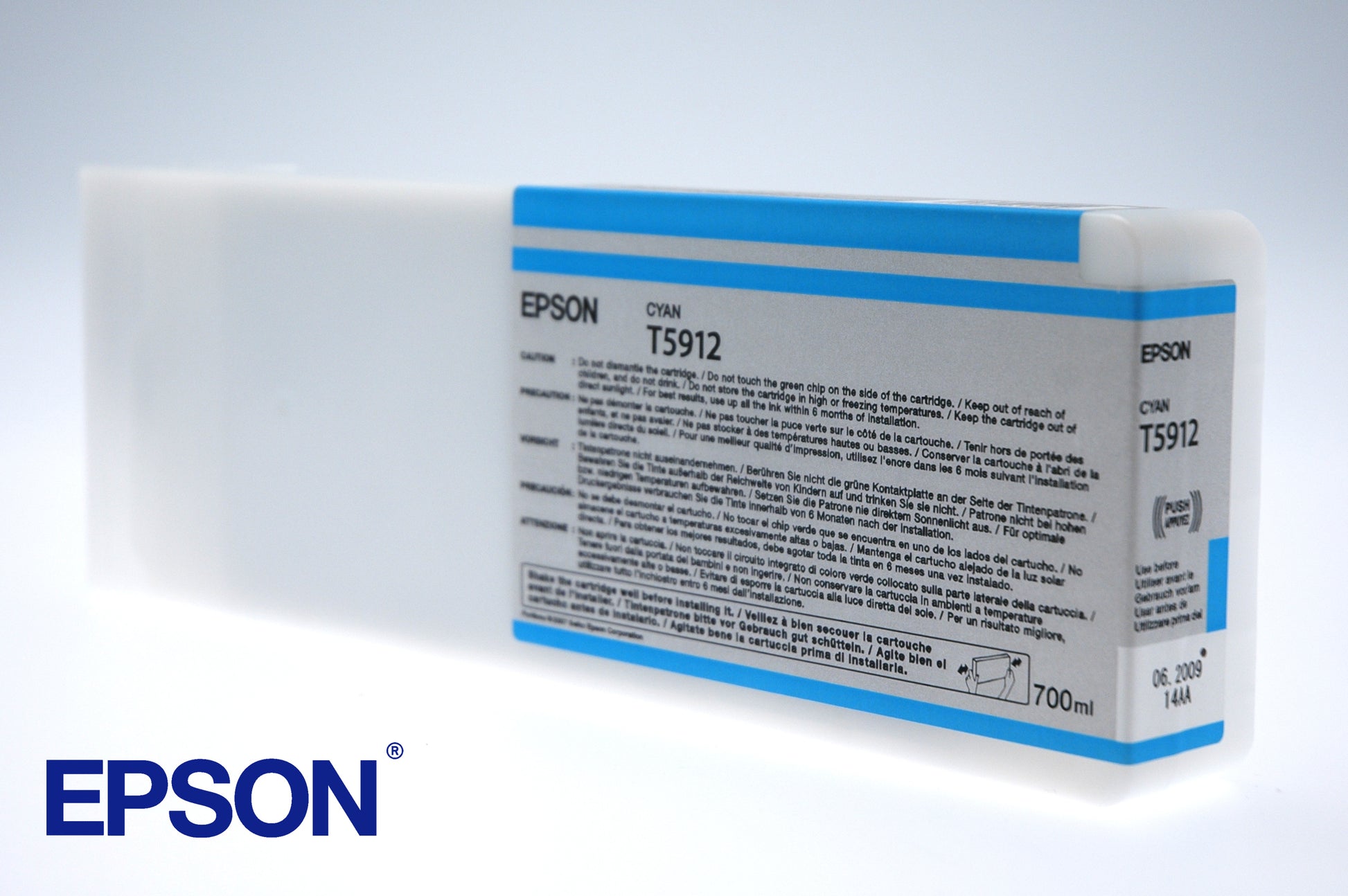Epson Tintenpatrone T591200, cyan, 700 ml – für Stylus Pro 11880