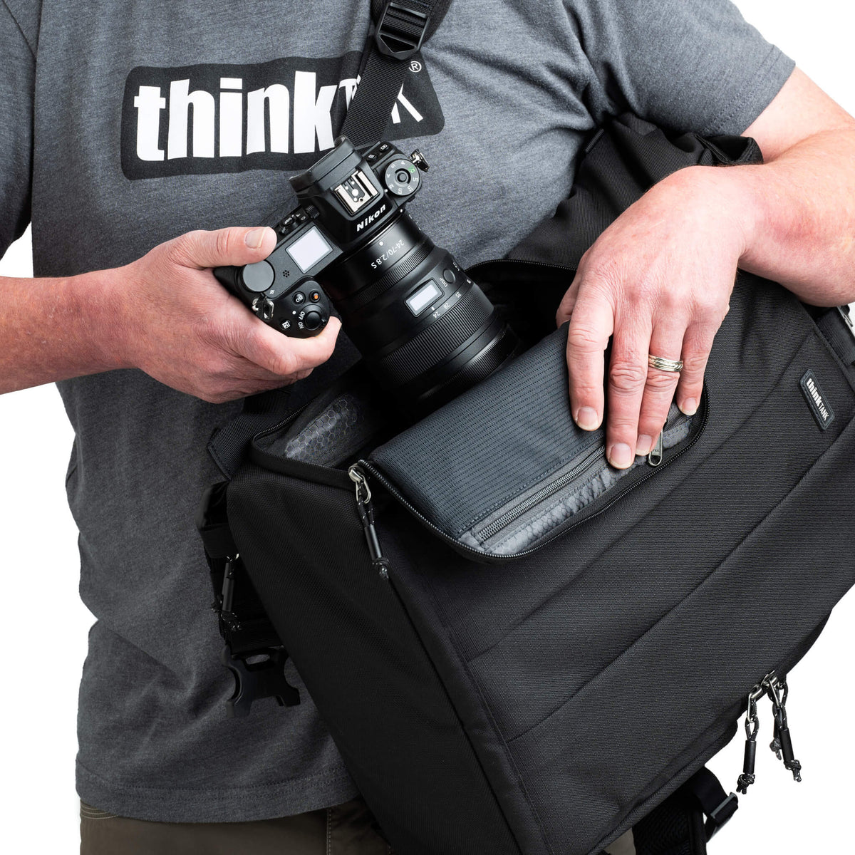 Think Tank FocusPoint Kamerarucksack – 31 l, Nylon/Polyester – für Notebooks bis 40,6 cm (16") – Schwarz