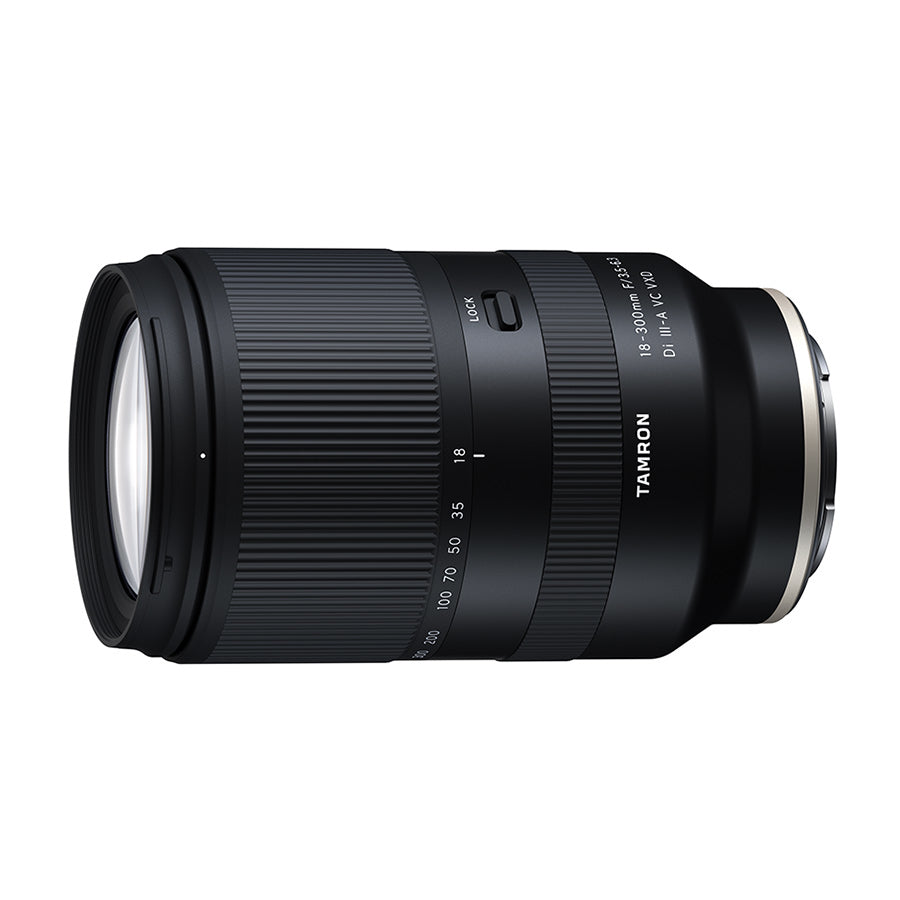 Tamron AF 18–300mm f/3,5–6,3 Di III-A VC Objektiv – für Fujifilm X – Bildstabilisator – 67 mm Filter