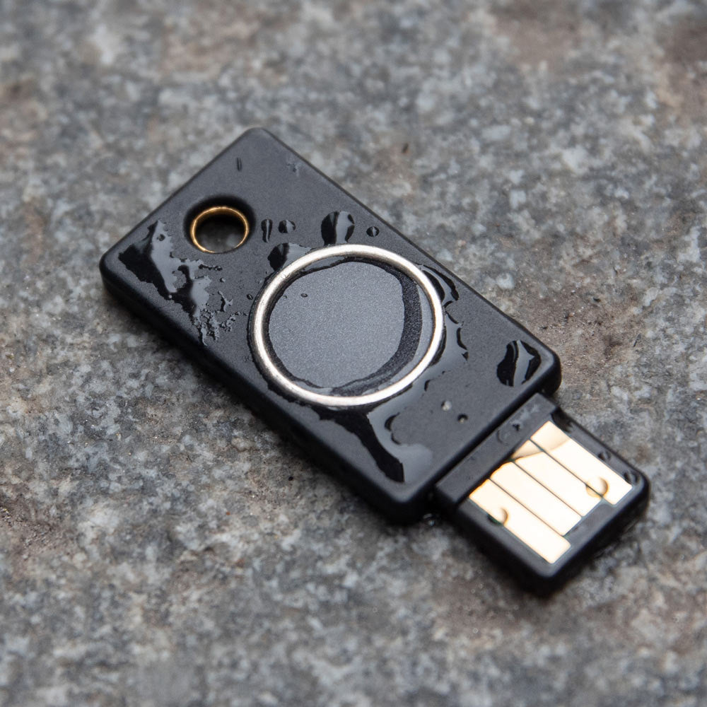 Yubico USB-Sicherheitsschlüssel – USB-A – Schwarz – für Windows, macOS, Chrome OS und mehr