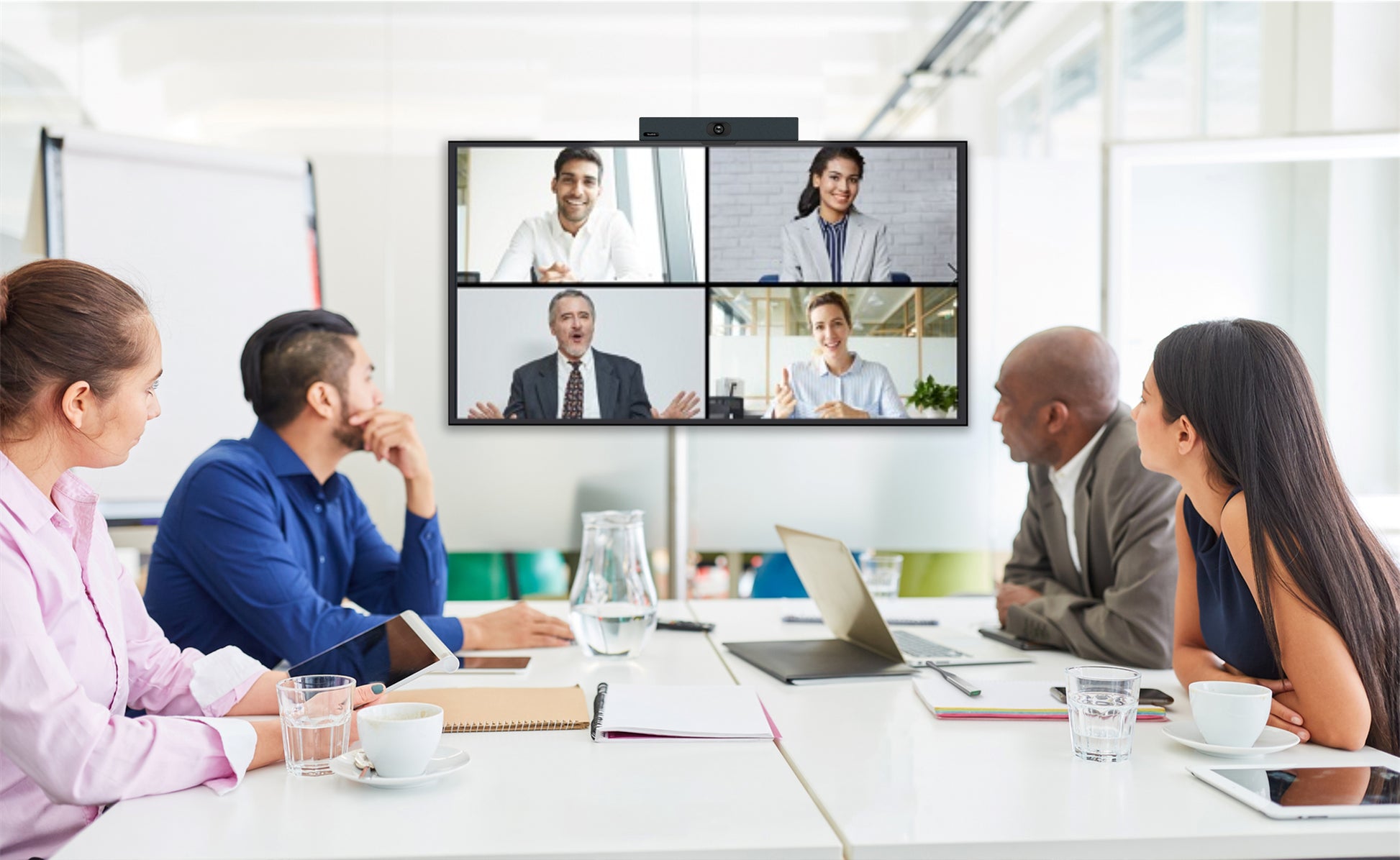 Yealink UVC34 Collaboration Bar – Videobar – 4K, Sichtfeld 120°, Auto Framing, für Microsoft Teams/Google Meet