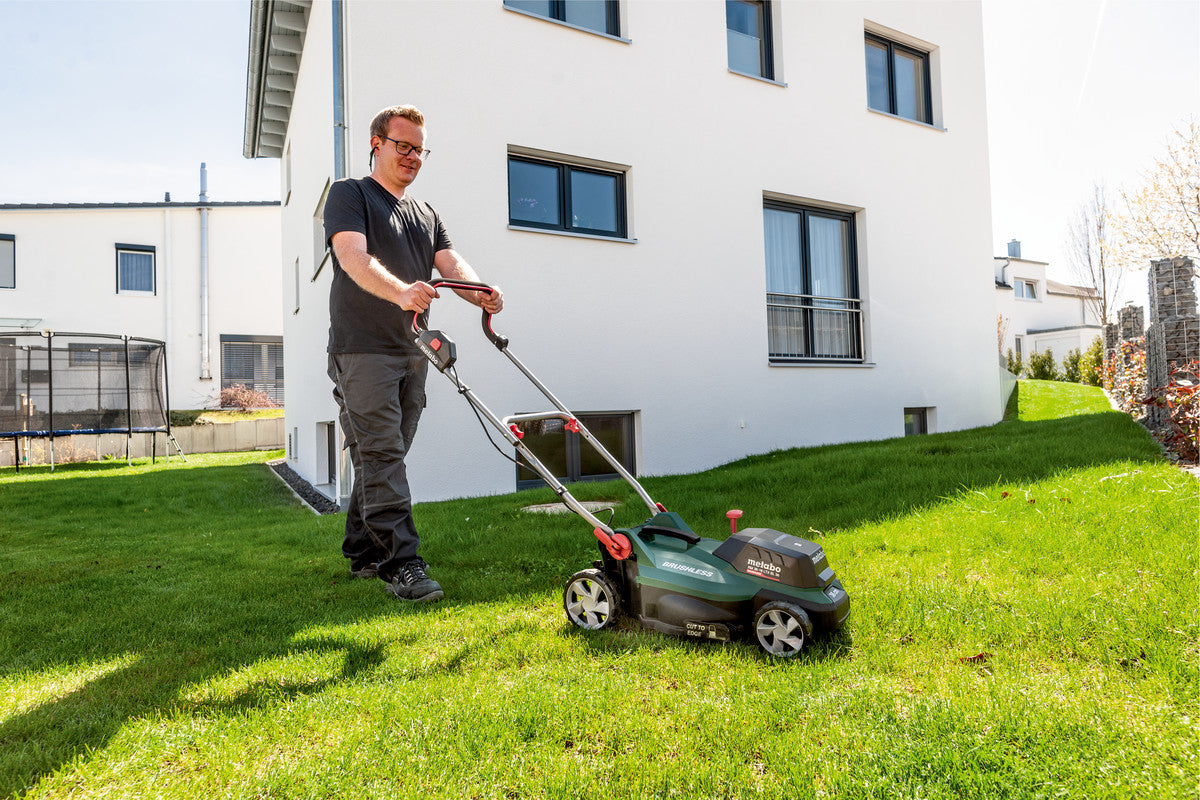 Metabo RM 36-18 LTX BL 36 Akku-Rasenmäher – 18 V – Schnittbreite 360 mm – 2×5,2 Ah & Ladegerät – CAS