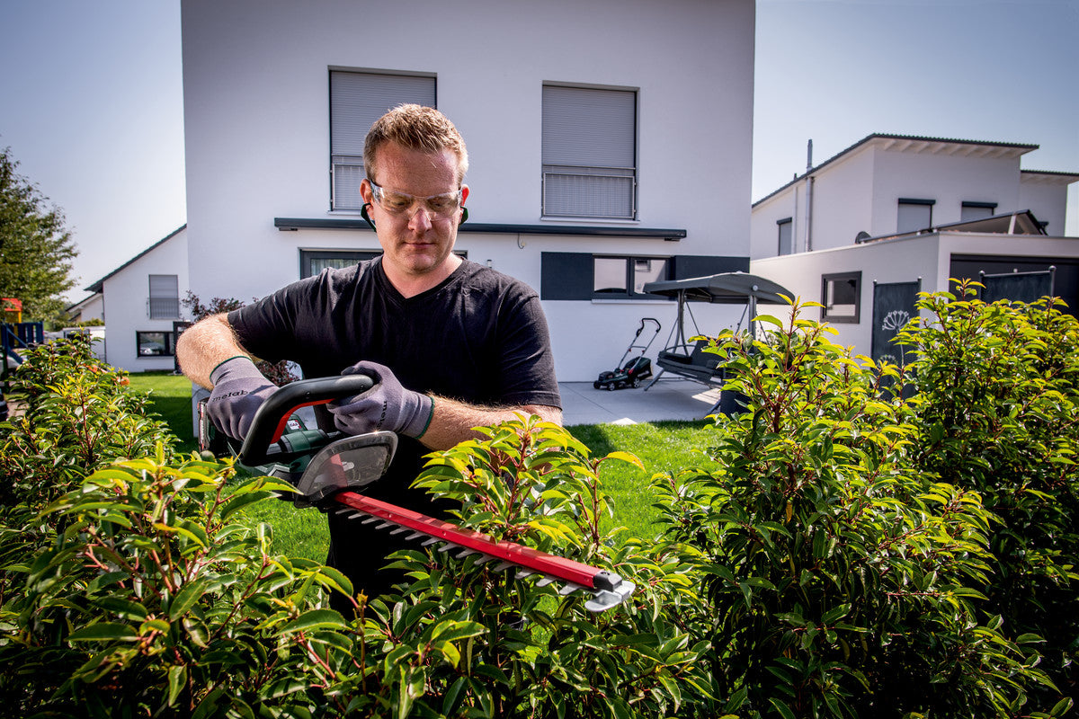 Metabo HS 18 LTX 45 Akku-Heckenschere – 18 V – Schwertlänge 450 mm – Solo – CAS