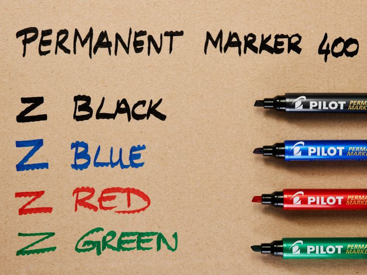 Pilot 400 Permanentmarker – Keilspitze 4,5 mm – Schwarz – 20er-Pack – für Kunststoff, Metall und Holz