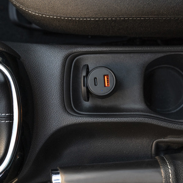 4SMARTS VoltRoad Auto-Ladegerät 83 W – USB-C×1, USB-A×1 – PD, QC 3.0 – für Laptop, Smartphone, Tablets