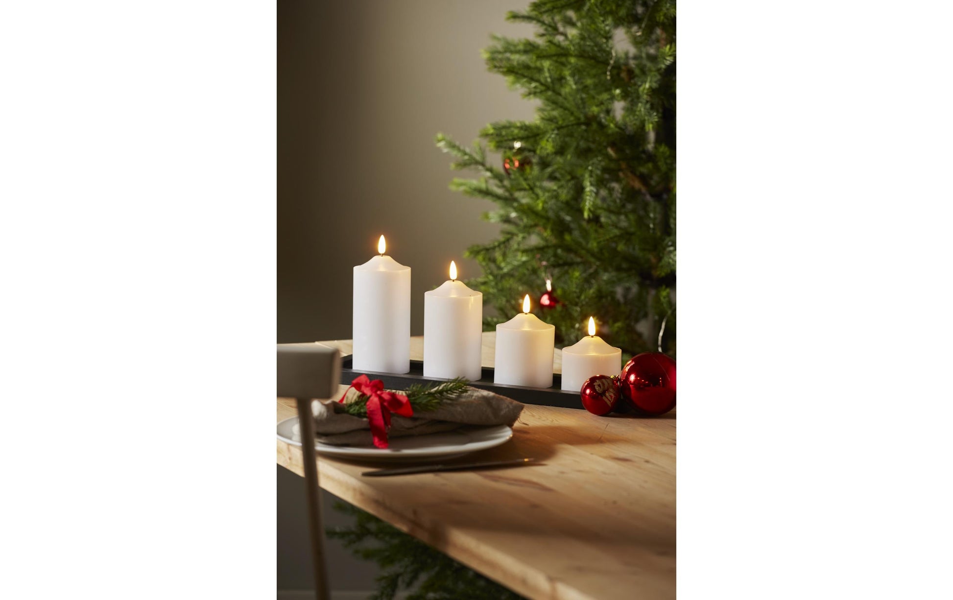 Star Trading LED-Echtwachskerze – Ø 7,5 × 15 cm – Wachs, Weiss