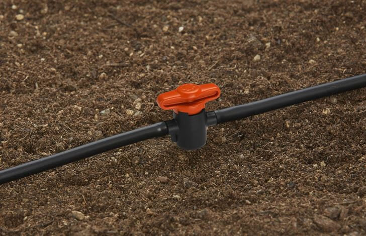 Gardena Ventil – für 3/16" (4,6 mm) Rohre, für Kaltwassersystem, Schwarz/Orange
