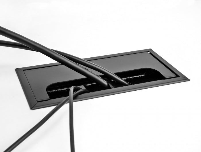 DeLOCK Kabeldurchführung für Tischeinbau mit Bürste, Aluminium, schwarz, 300×80×28 mm