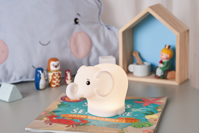 Pauleen Nachtlicht Night Elephant – 40 lm, mehrfarbig, Akku 24 h, IP20 – Weiss
