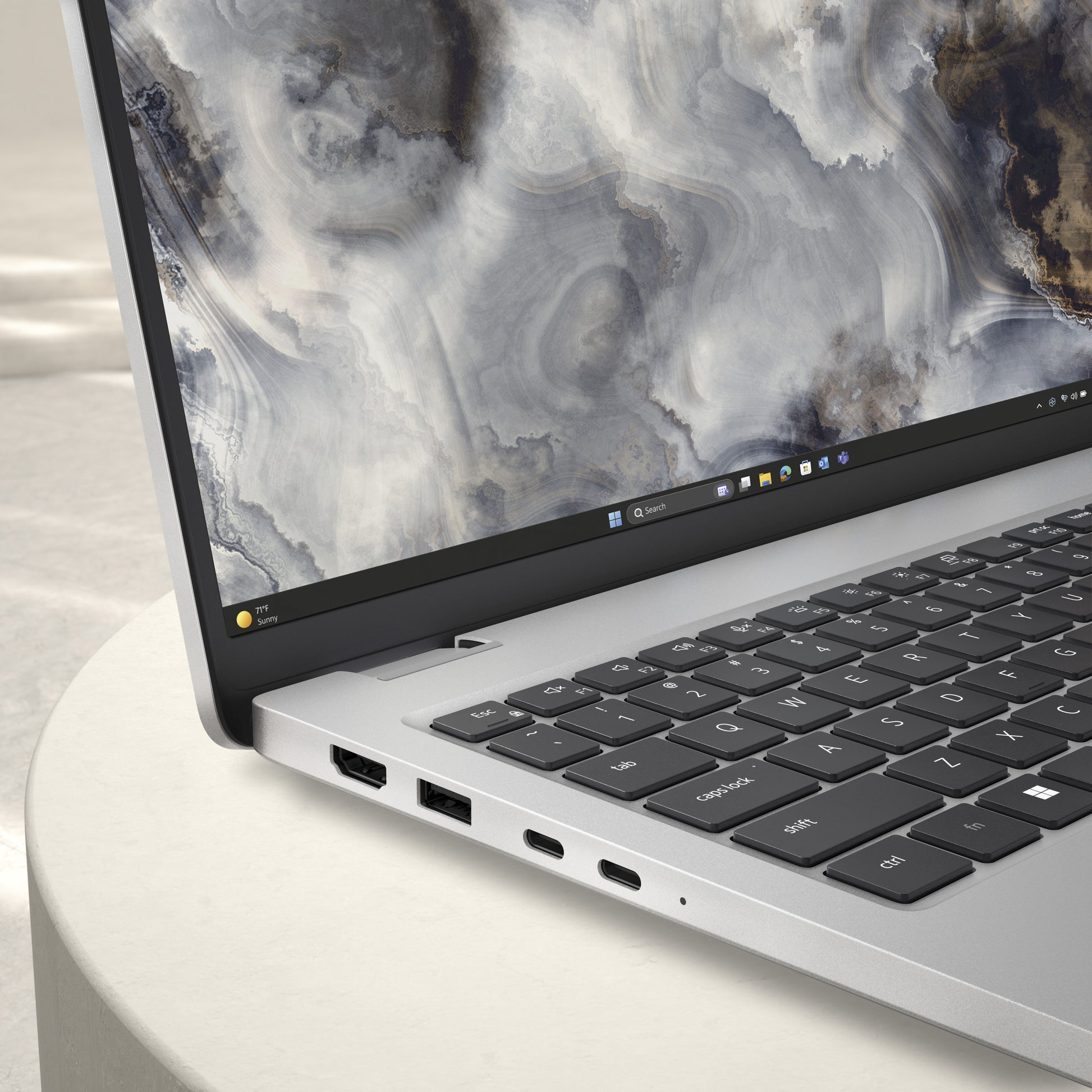 Dell Pro 16 Plus PB16250 – 16" WUXGA, Core Ultra 5 235U, 16 GB, 512 GB SSD, Win 11 Pro