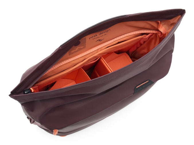 Peak Design Everyday Tote Umhängetasche – 15 l, für Laptop bis 33 cm – Burgund
