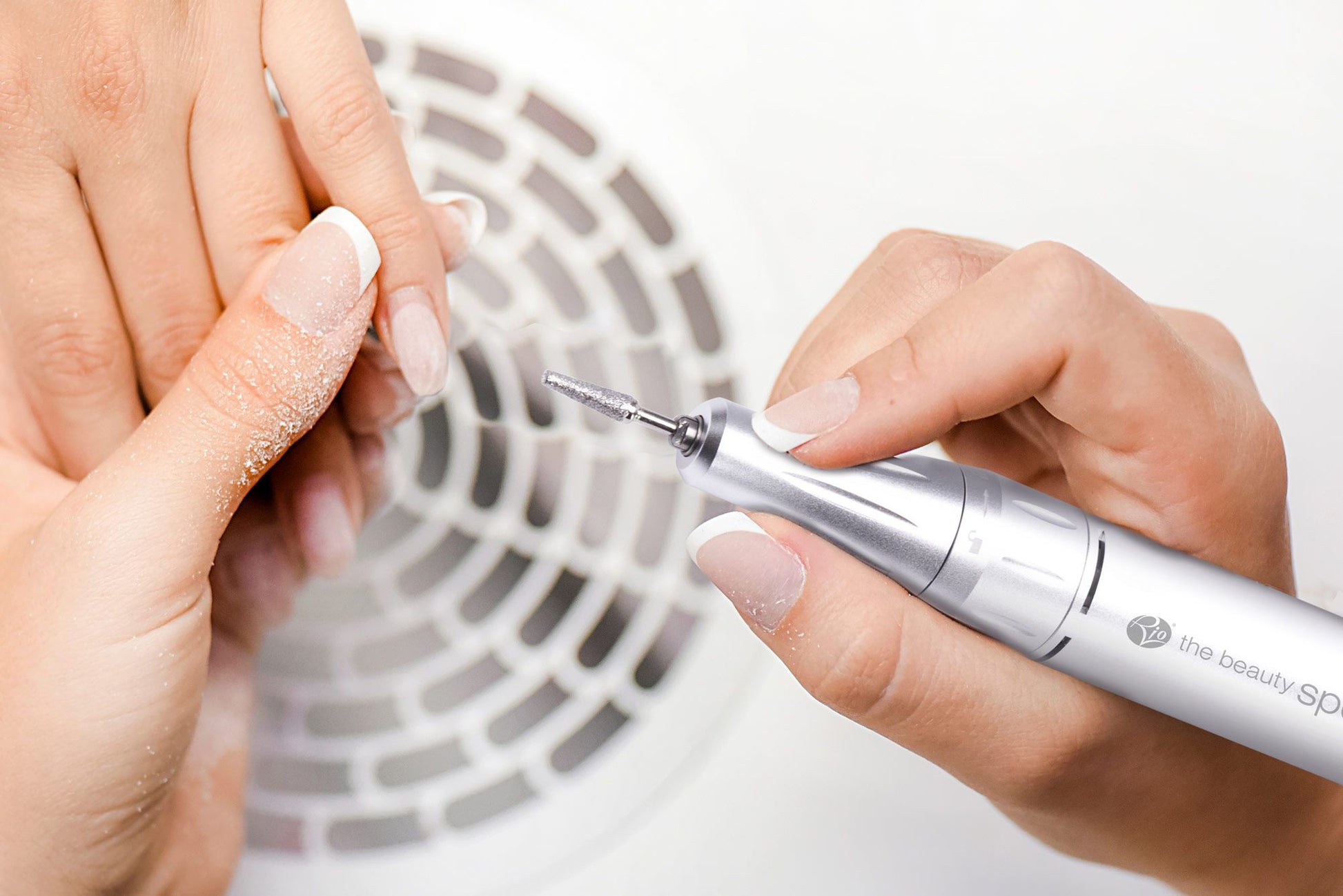 Rio Elektrische Nagelfeile – Akku, 35000 U/min, 11 Aufsätze – Silber – Aluminium