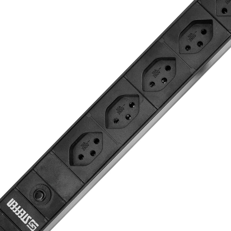 Steffen ALU Modular – Steckdosenleiste, 8× T13, 3 m, Stecker T12, IP20, mit Rackhalter, Überlastschutz