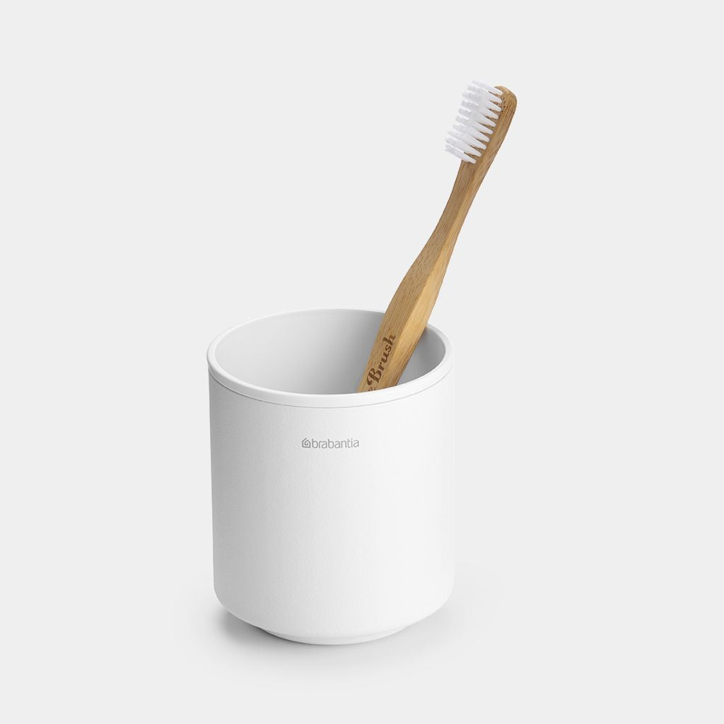 Brabantia Zahnbürstenhalter Mindset – 8,1×8,1×9,4 cm, Recycelter Kunststoff, Weiss