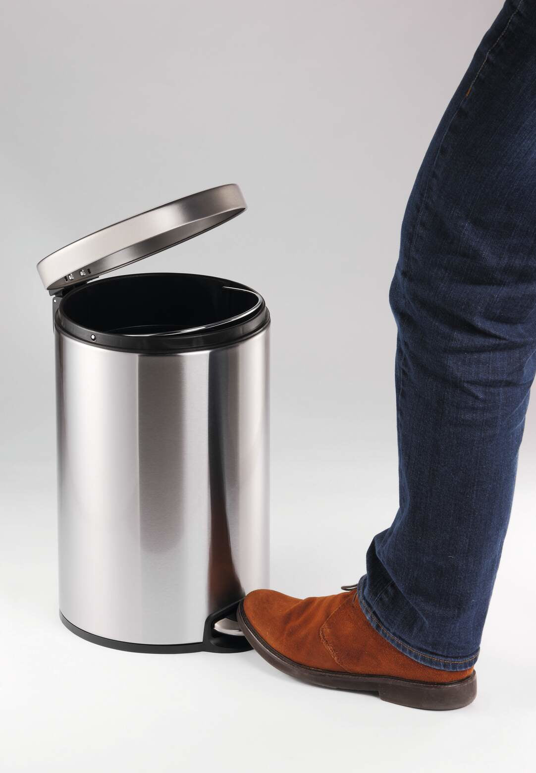 Durable Treteimer – 5 l – Edelstahl, rund – Soft-Close, Anti-Fingerprint
