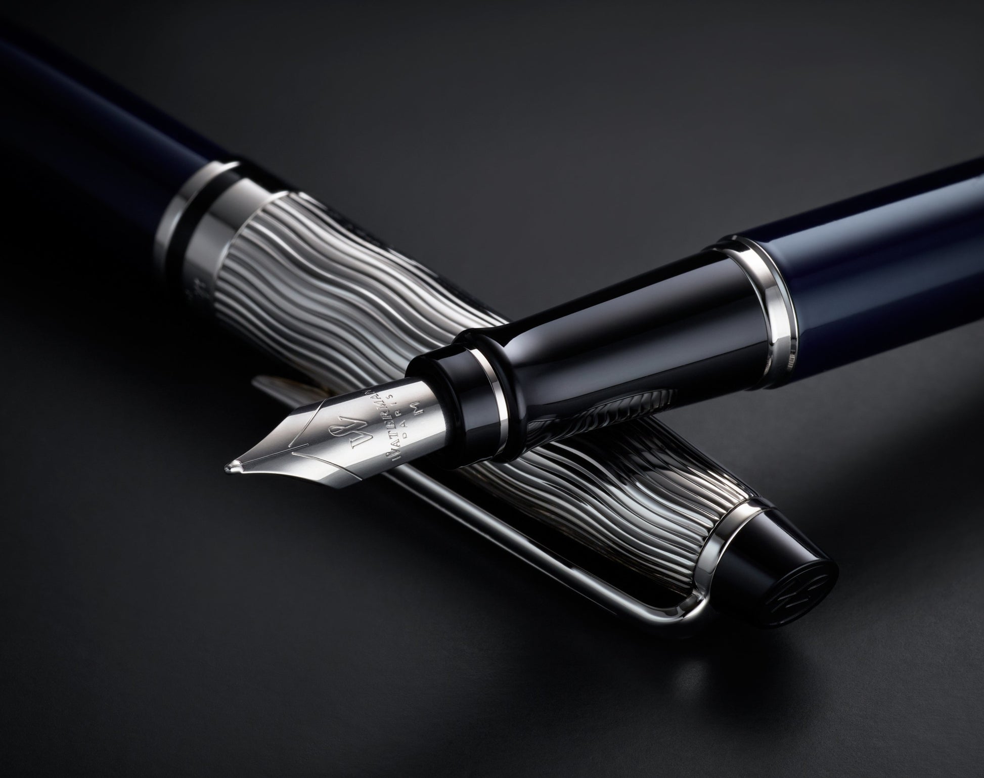 Waterman Expert L'Essence du Bleu – Federspitze M – Blau, palladium-plattiert