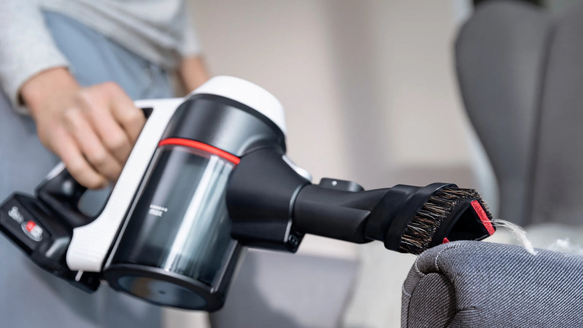Bosch Akkustaubsauger BCS711XXL, 2-in-1 – 40 min, Behälter 0,3 l