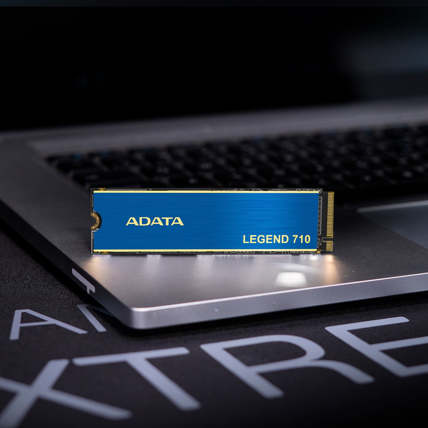 ADATA LEGEND 710 – 512 GB, M.2 NVMe (PCIe 3.0), 2400 MB/s lesen, 1000 MB/s schreiben