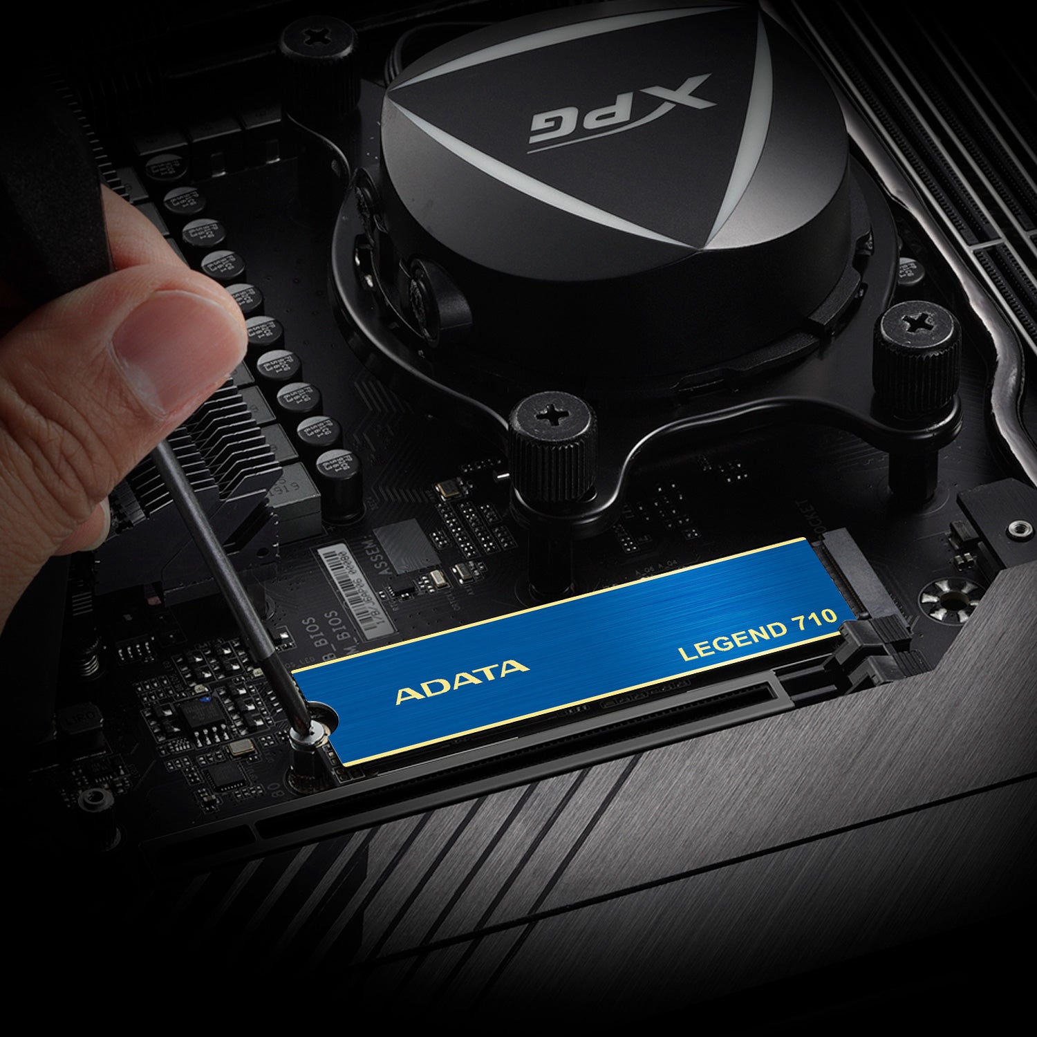 ADATA LEGEND 710 – 512 GB, M.2 NVMe (PCIe 3.0), 2400 MB/s lesen, 1000 MB/s schreiben