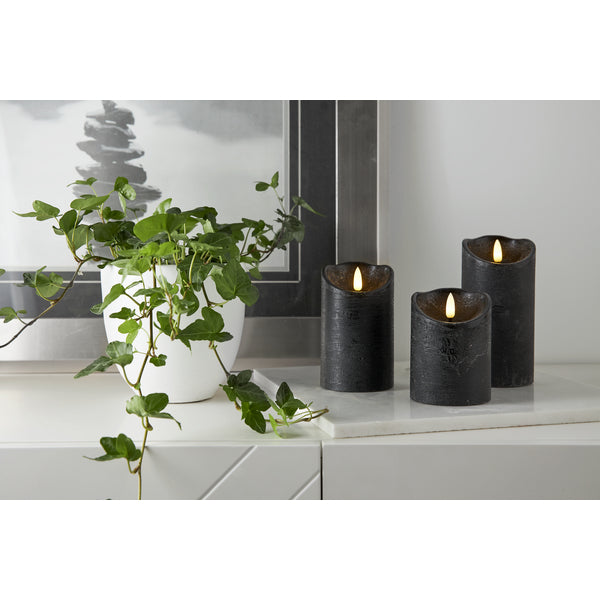 Star Trading LED-Säulenkerze Flamme Rustic – Ø 7,5 × 12,5 cm, 0,03 W, warmweiss, schwarz, flackernd, Timer 6/1