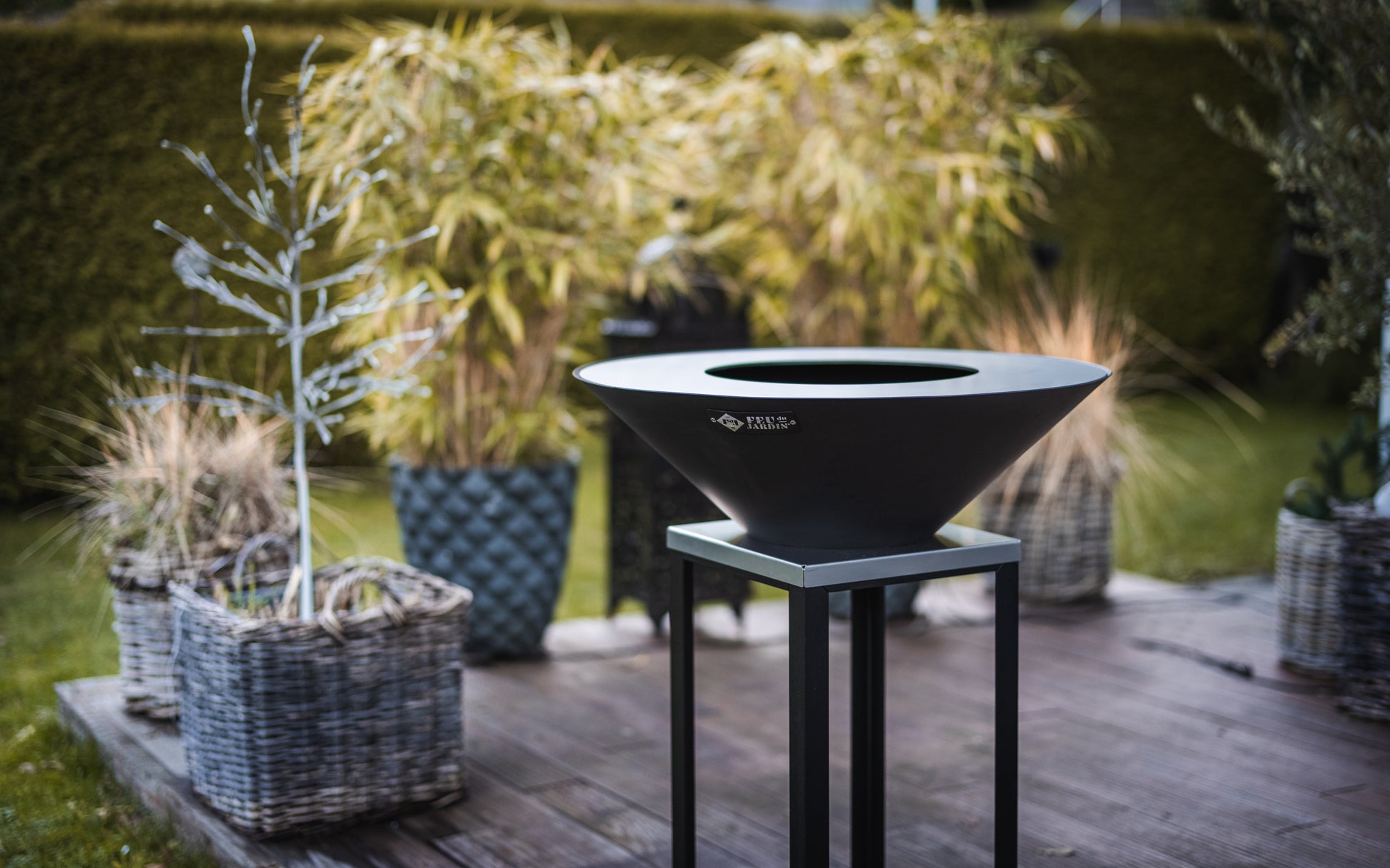 Feu Du Jardin Feuerschale Fyro 80, Ø 78 cm, Höhe 100 cm – Schwarz, Edelstahl