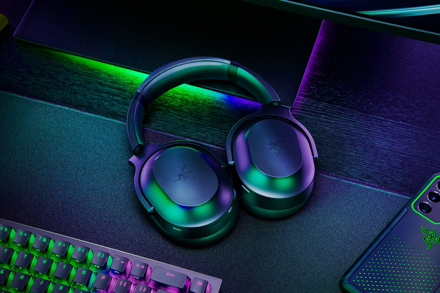 Razer Barracuda Pro Gaming-Headset – On-Ear, Stereo, Kabel + BT, ANC, Schwarz, BT 5.2