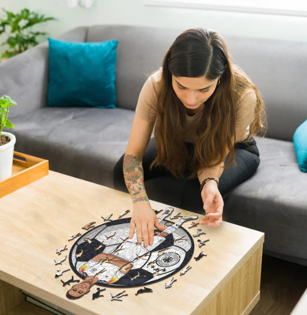 Iconic Puzzles Jamal Musiala Puzzle – 150 Teile – 21,0 × 30,0 cm – ab 10 J. – Holz – Mehrfarbig